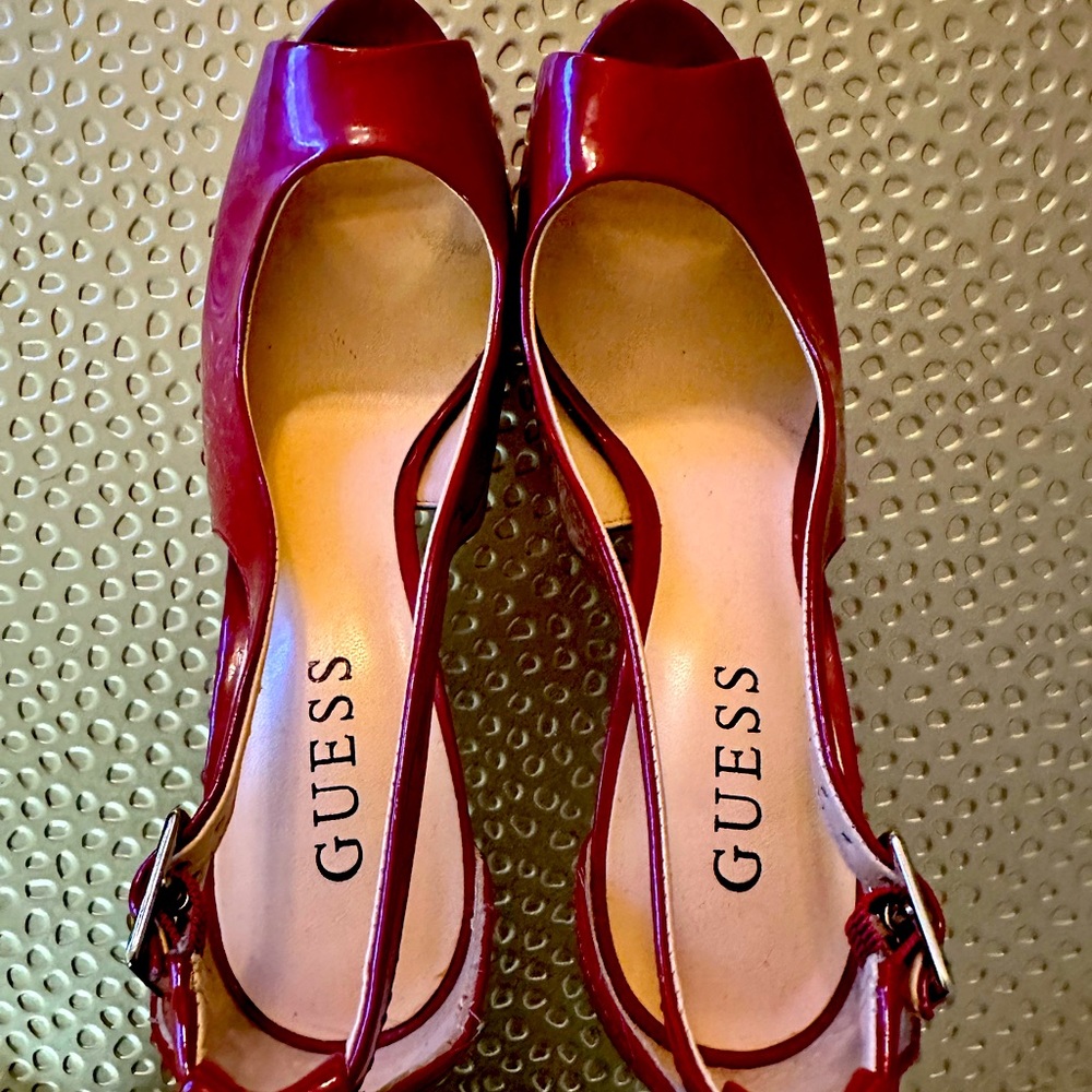 Peep toe heels